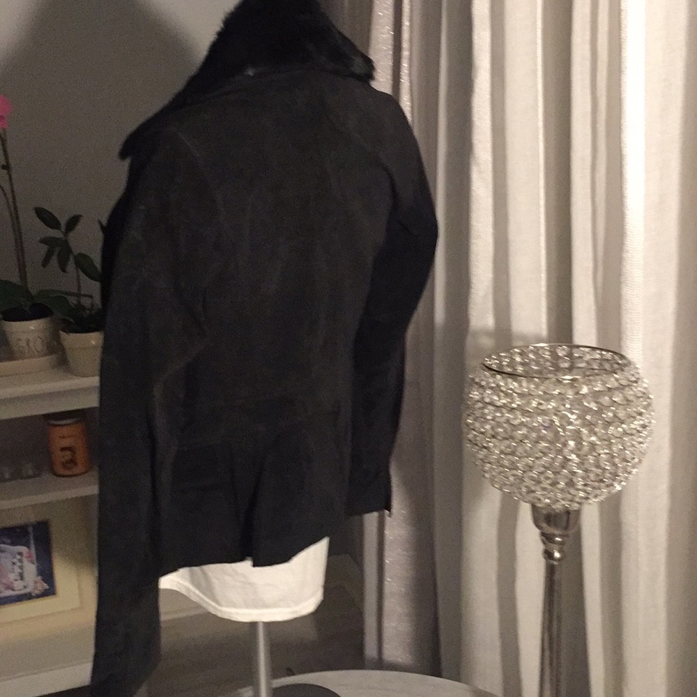 Cute jacket - Picture 2 of 4